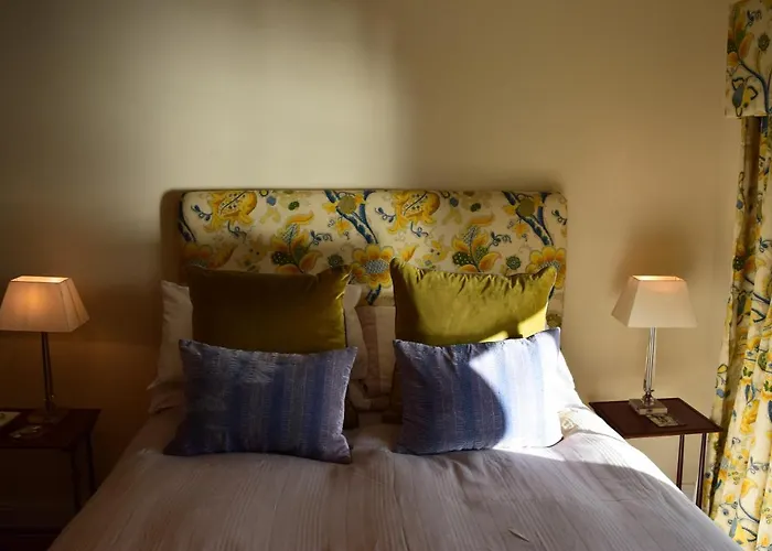 West House -sea Views *