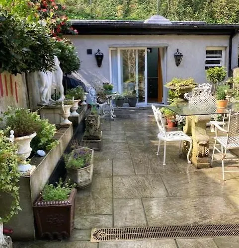 West House -sea Views